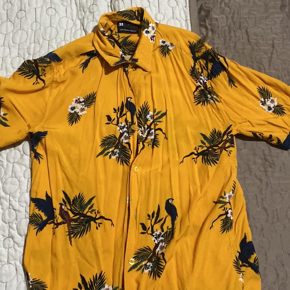 Simons bird shirt - Picture 3 of 5